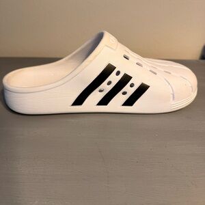 Adidas Adilette Clogs White and Black Slip-On Shoes Unisex Men’s 6 Women’s 5